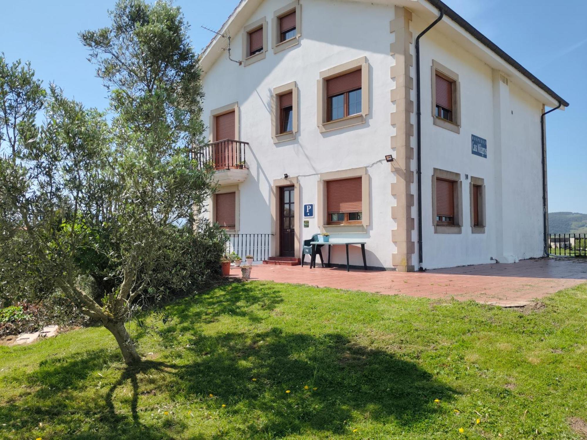 Hospedaje Casa Milagros Сантильяна-дель-Мар Экстерьер фото